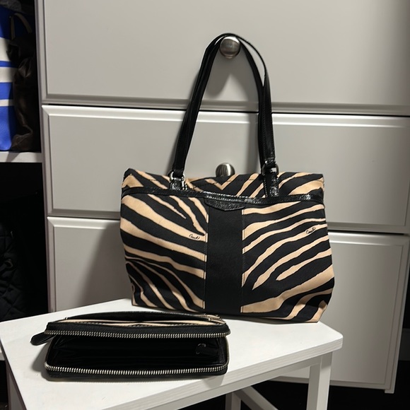 Coach Lot - Handbag and Wallet. Black and Tan. Zebra Print. - Picture 2 of 2